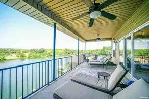 July dates open! Beautiful lake front condo! - Image 3