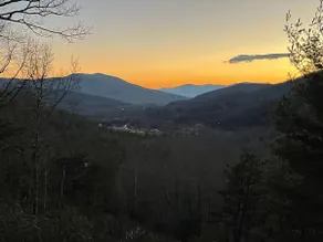 Spectacular Mountain View @ Peaceful, Cozy Cabin! - Image 4