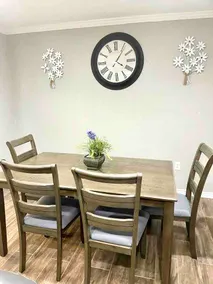 Lavish Living on Monroe - Image 4