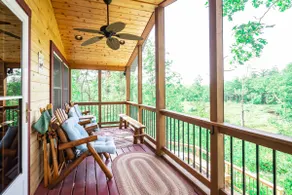 Secluded Waterfront Cabin on hiking trails! Lake on one side river on the other. - Image 5