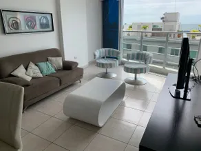 Beautiful Furnished Oceanfront Apartment - Image 5
