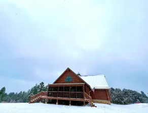 Cowboy Cabin in the Mountains - Quiet Getaway - Image 5
