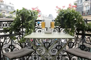 Spacious 3 bedrooms family flat with balcony - Image 2