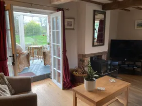 The Granary, spacious comfortable cottage for two. - Image 5
