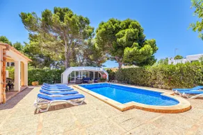 Ferienhaus Villa Karen mit Pool & WLAN - Image 2