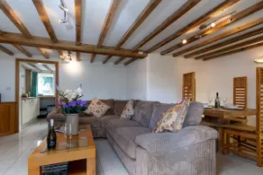 Finest Retreats - The Cottage - Luxury 1 Bed Cottage - Image 4