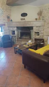 1-bedroom house - Image 3