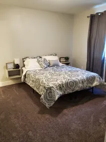 Newer home awaiting your arrival - Image 5