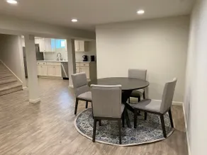 Spacious and private mother-in-law, great location - Image 4