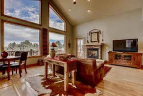 Located along Boundary of Zion!! Hot Tub!! - Image 2