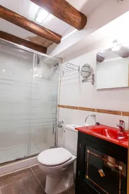 Comfortable Standard Apartment - Image 2