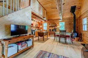✧Driftless Chalet✧ Secluded cabin on 5 acres - Image 5