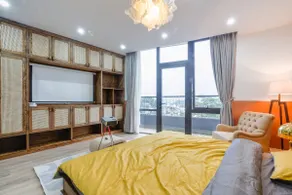 AURA Apartment 1 Bedroom-Balcony-City&MountainView - Image 2