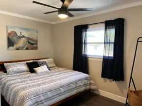 Charming renovated 3 bedroom home in Carson City - Image 3
