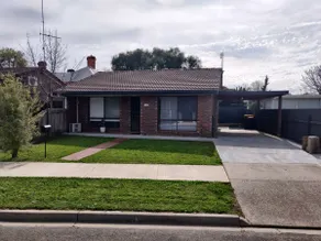 The Flat on Goulburn - Image 4