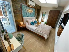 Suite with Jacuzzi, sauna and hammam - Image 5