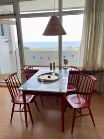 Family-friendly, ocean view & close to the beach - Image 5