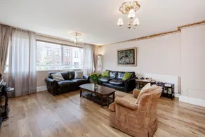 Prime London Apartment, Oxford Circus - Image 2