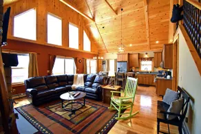 Chalet •Sleeps 12 •Hot Tub •10 min to Sunday River - Image 3