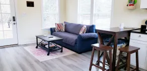 Mulberry Cottage on 16 Acres, King Size Bed, No Pet Fee - Image 4