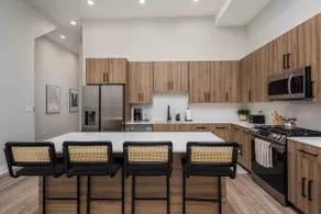 Unmatched Urban Retreat Close to 18th Strip & Loop - Image 3