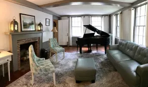 4BR Large Historic Hidden Gem in Norwich with Pool - Image 5