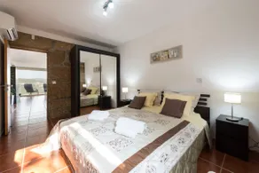 Casa Guimas - Quattro Camere da Letto Casa, Ospiti Massimo 10 - Image 5