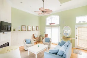 Former Model Home w/pool. Pets OK. EV Charger! - Image 2