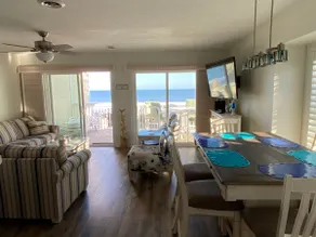 Dual master, end unit condo with amazing views - Image 4