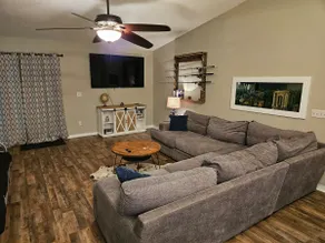 3 Bedroom Canal Front Home - Image 5