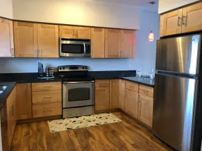 Modern Apt #302 - a Block from St. Pat's Hospital - Image 4