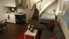 Lovely studio with private kitchen and bathroom - Image 5
