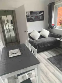 Town Centre Apartment - Image 2