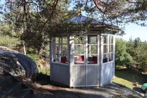 Cabin in Sjöskogen overlooking Bråviken - Image 5