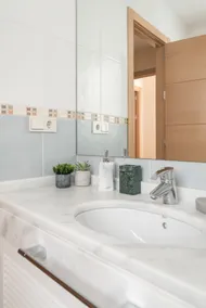 Soho Lounge - Modern & Boutique, Central Apartment - Image 3