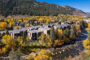 Cozy 3BD 2BA Mt Condo Overlooking Eagle River - Image 4