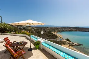 Beachside Villa: Sunset View & 25m long Pool Bliss - Image 2