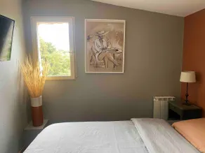 Mazet in the heart of Provence, next to Gordes - Image 4