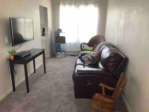 ”Keep it Simple” 2 BR Apt. steps from the Beach. - Image 5