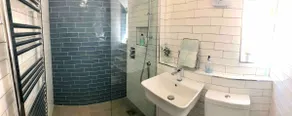 Stylish Victorian 2 Bed Townhouse - Image 5