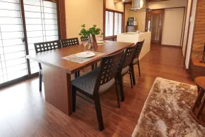 Group stay in a beautiful private space created by Hida furniture in a traditional townhouse just a short walk from the famous Higashiyama Yuko - Image 3