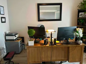 Perfect Anniversary Getaway Entire Home & Spa room - Image 4