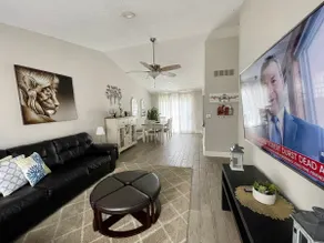 3 Bedrooms House, clean High ceiling, Sanitized! - Image 2
