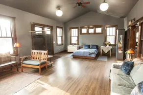 Spacious, Stylish, & Cozy Suite - Image 3