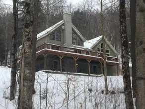 Spacious , secluded ski home near Stratton - Image 4
