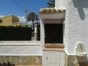 1st LINE CHALET IN DENIA ALICANTE - Image 5