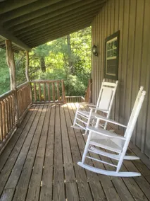 The Cabin at the Willows - Image 5