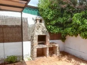 Chalet with garden in Soto del Real (10 pax) - Image 5