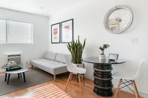 Urban Scandinavian Chic Apartment - Image 3