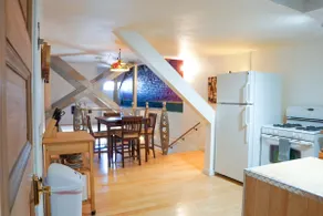 The Coca Cola Condo - Image 4